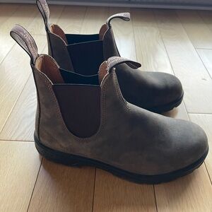 Blundstone 585 Men’s Boots size 8